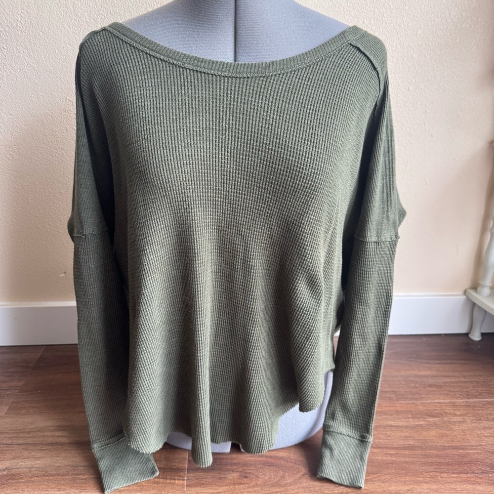 TNA Waffle Knit Olive Long Sleeve Top Slouchy Relaxed Casual Minimalist Lounge - Picture 2 of 9